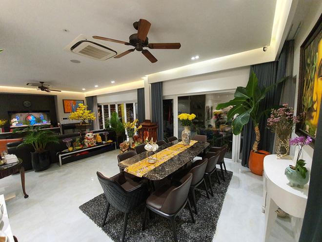 Thăm biệt thự rộng 1300 mét vuông giữa lòng thành phố của siêu mẫu Vũ Thu Phương