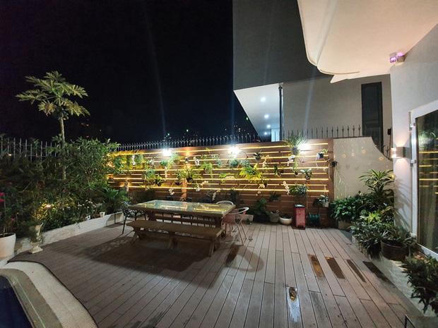 Thăm biệt thự rộng 1300 mét vuông giữa lòng thành phố của siêu mẫu Vũ Thu Phương