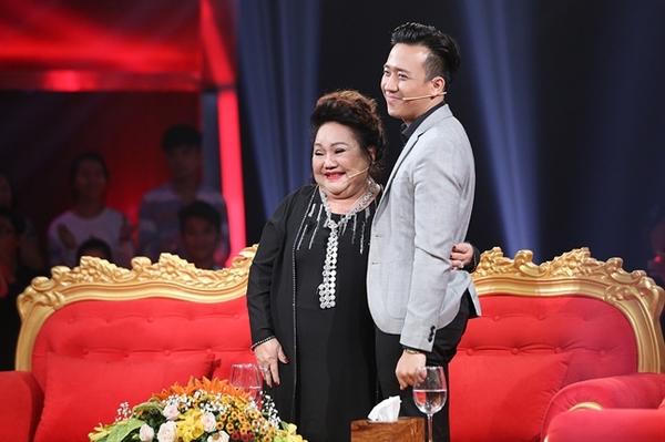 Cuộc sống hiện tại của NSND Ngọc Giàu: Bình yên bên người chồng thứ 2