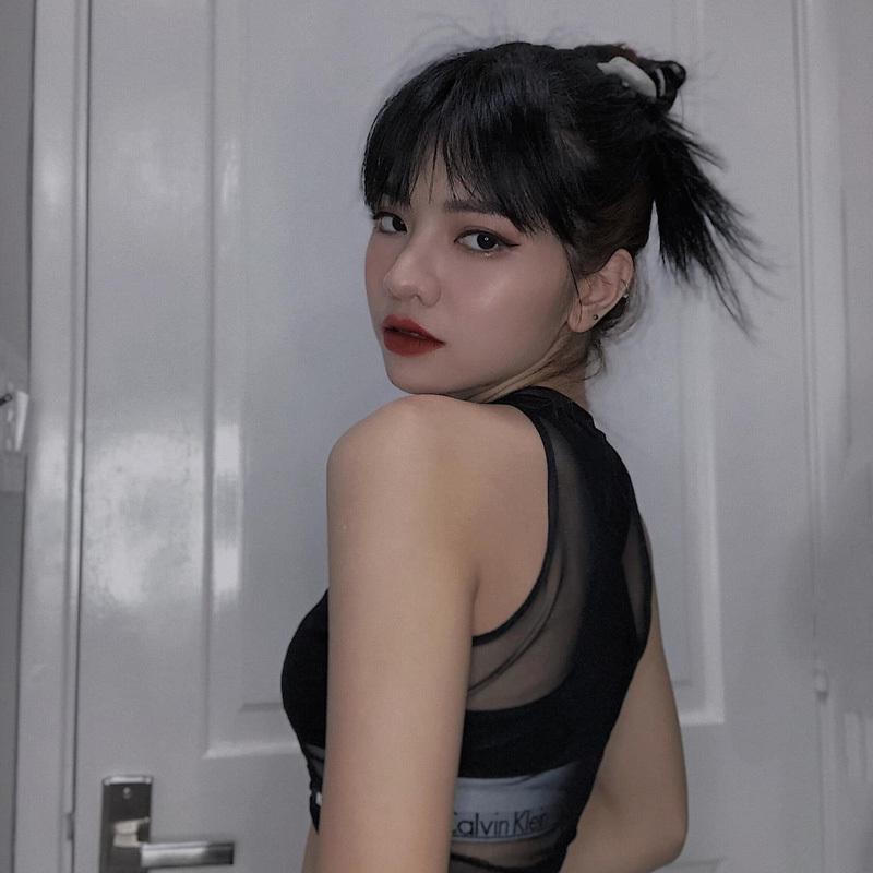 Cô gái được ví như "Lisa Việt Nam" gây tranh cãi vì nhan sắc