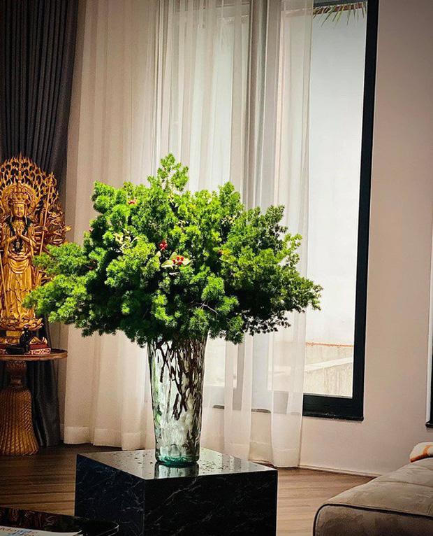 Siêu biệt thự đẹp đẳng cấp, vạn người mê của BTV Ngọc Trinh