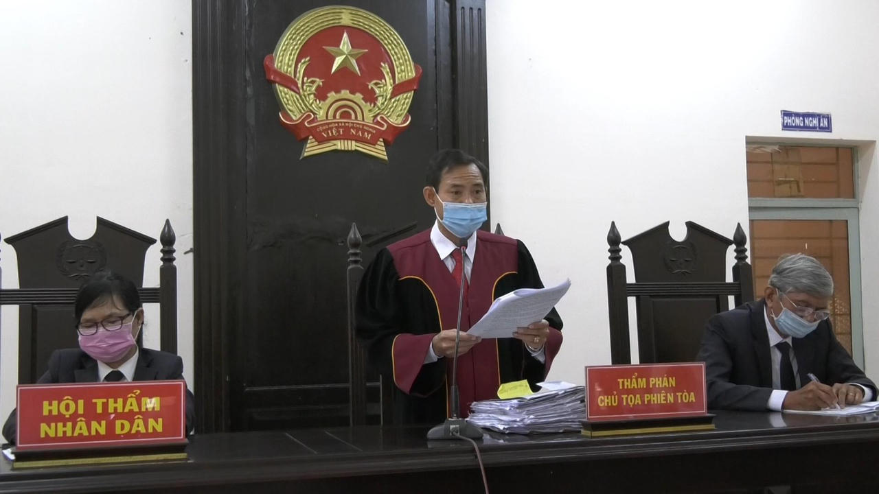 “Thẩm phán tiêu biểu” 8 năm giải quyết 920 vụ án