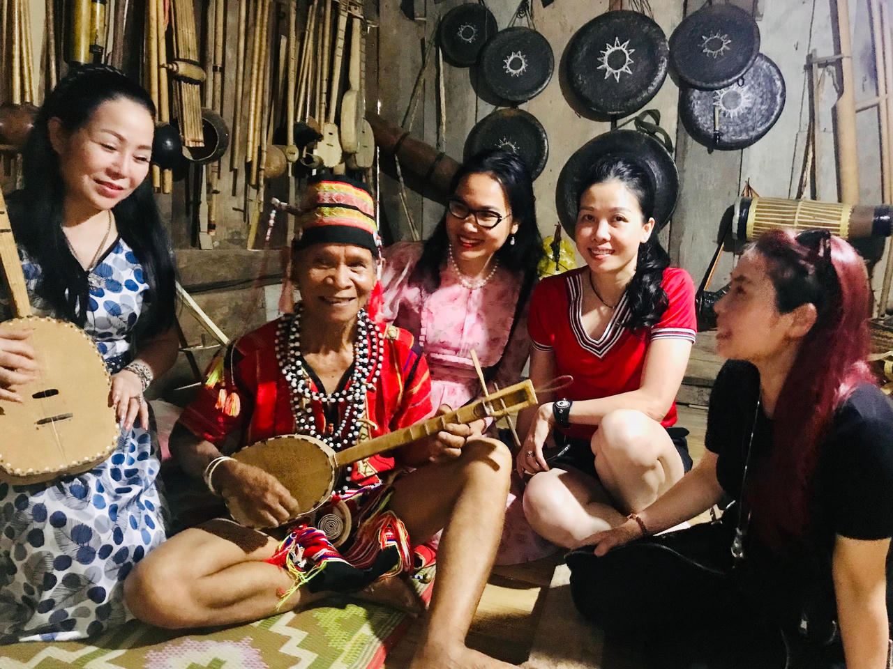 Người gìn giữ thanh âm văn hóa người Giẻ Triêng