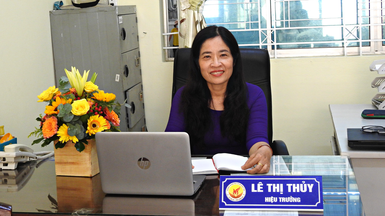 Nhà giáo Lê Thị Thủy: Tấm gương đổi mới sáng tạo trong dạy và học