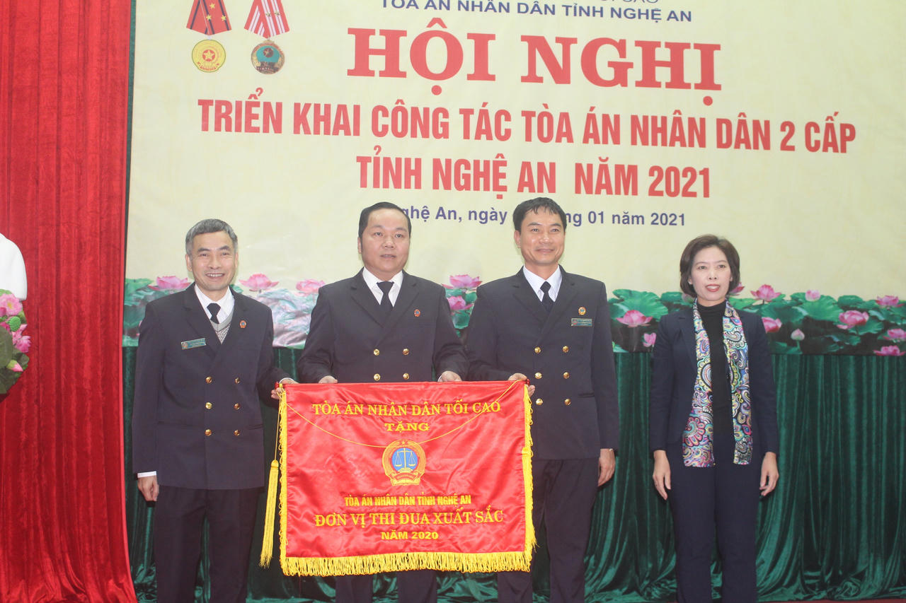 Chánh án TAND tỉnh Nghệ An Trần Ngọc Sơn: Gương mẫu, vững vàng trên cương vị người đứng đầu