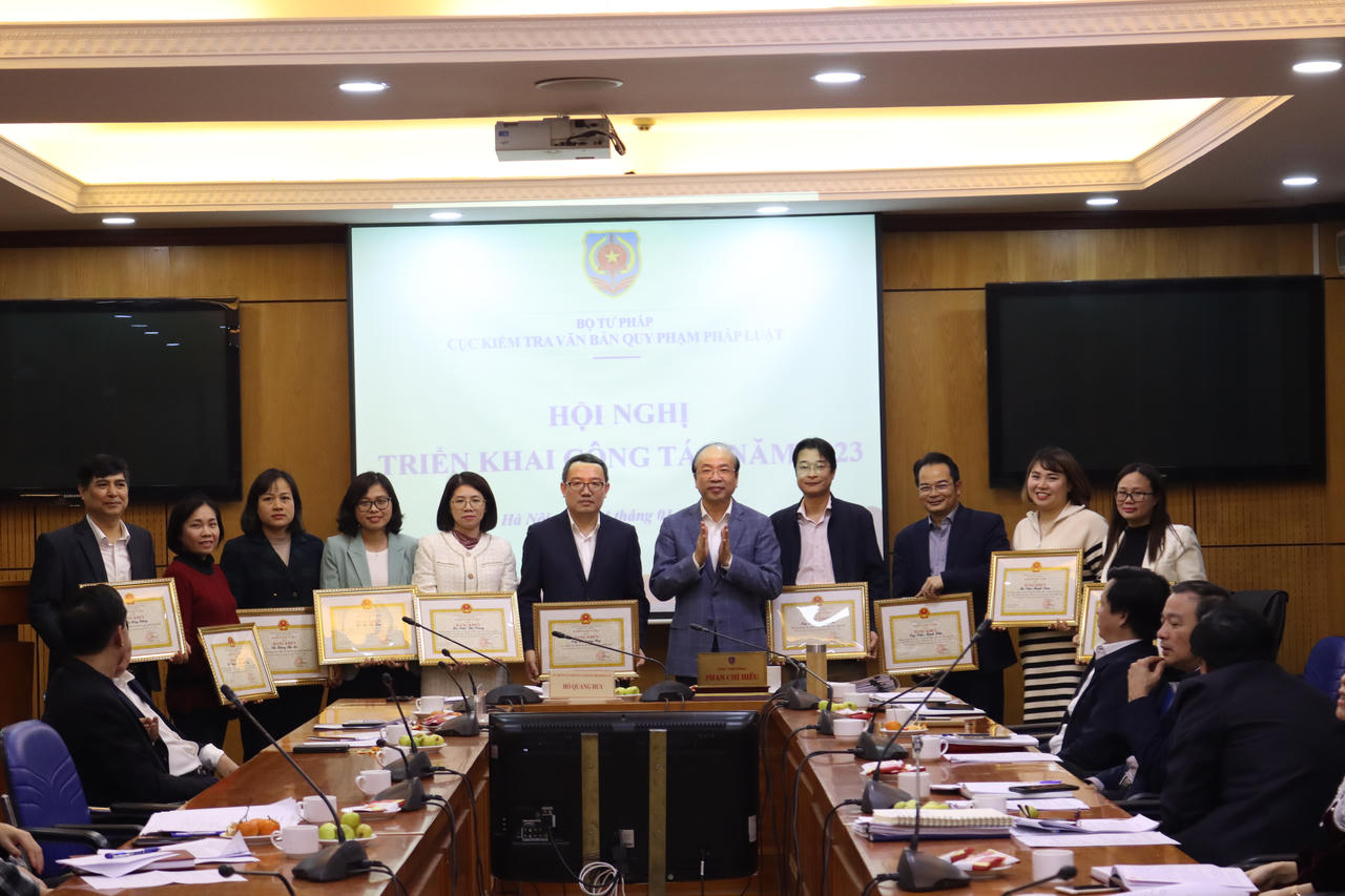 “Kịp thời - Thận trọng – Chính xác – Kiên quyết” trong công tác kiểm tra văn bản Quy phạm pháp luật