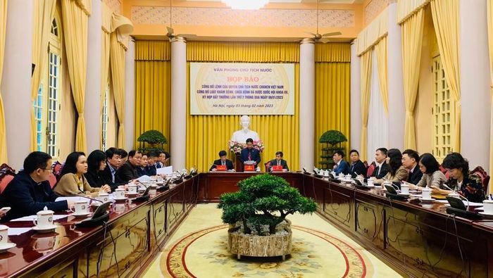 Công bố Luật Khám bệnh, chữa bệnh (sửa đổi)