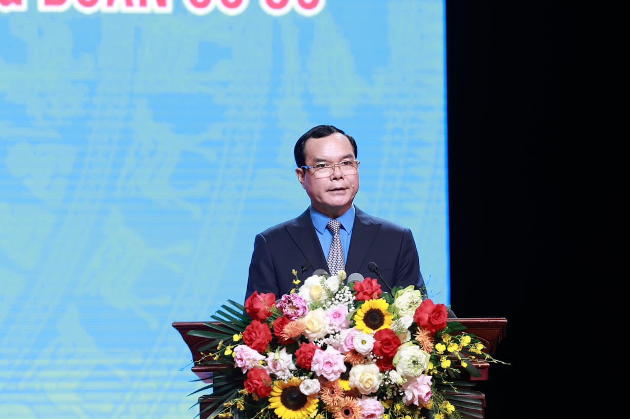 Biểu dương 95 cán bộ nữ công tiêu biểu năm 2024