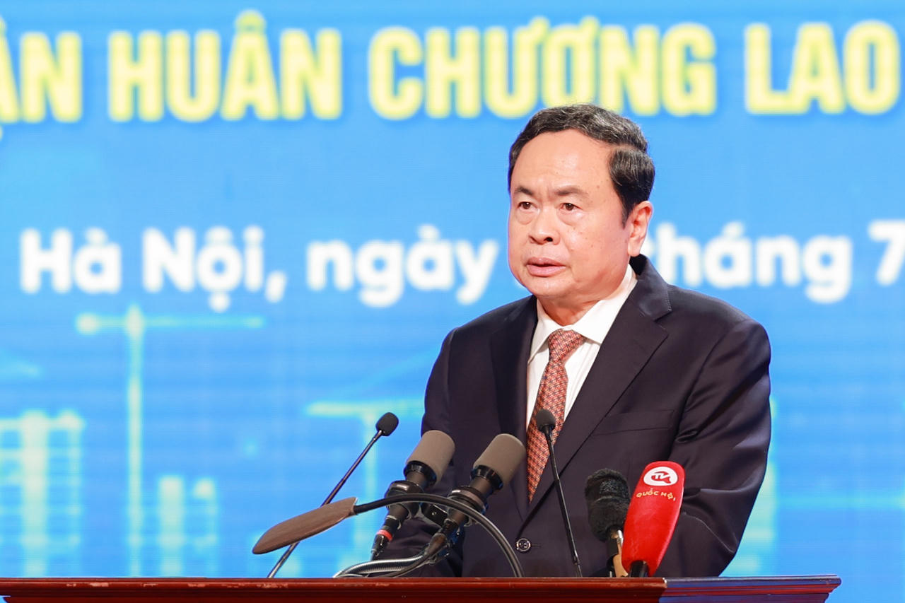 Tôn vinh 10 cán bộ công đoàn tiêu biểu toàn quốc