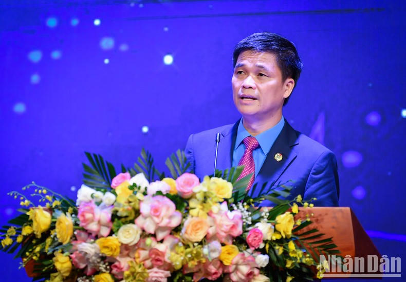 Bộ trưởng Nguyễn Hải Ninh dự lễ Tuyên dương 150 tấm gương 'Tham mưu giỏi, phục vụ tốt'