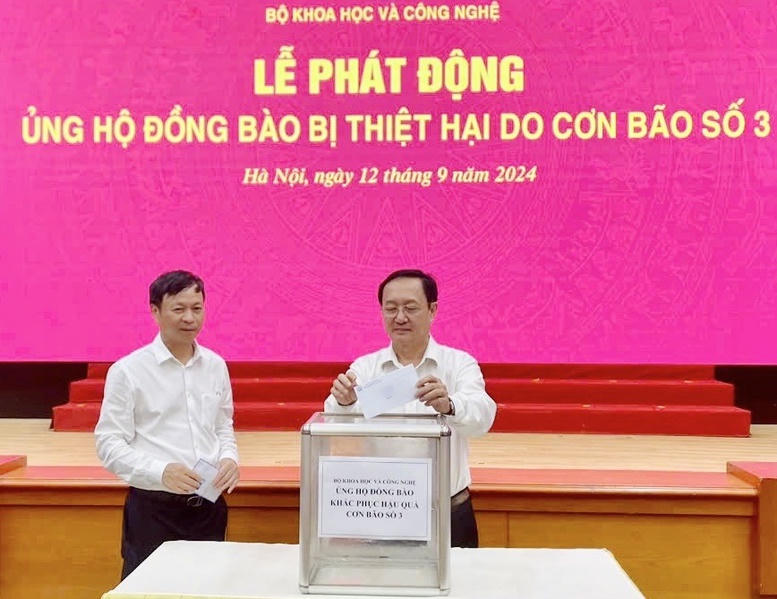 Bộ KH&CN và hai Viện Hàn lâm ủng hộ đồng bào bị thiệt hại do cơn bão số 3