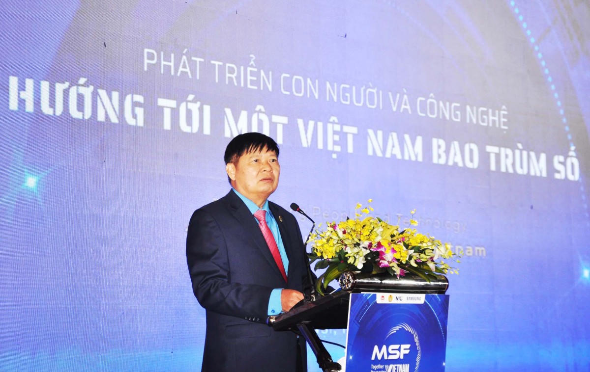 Xây dựng con người và công nghệ hướng tới một Việt Nam bao trùm số