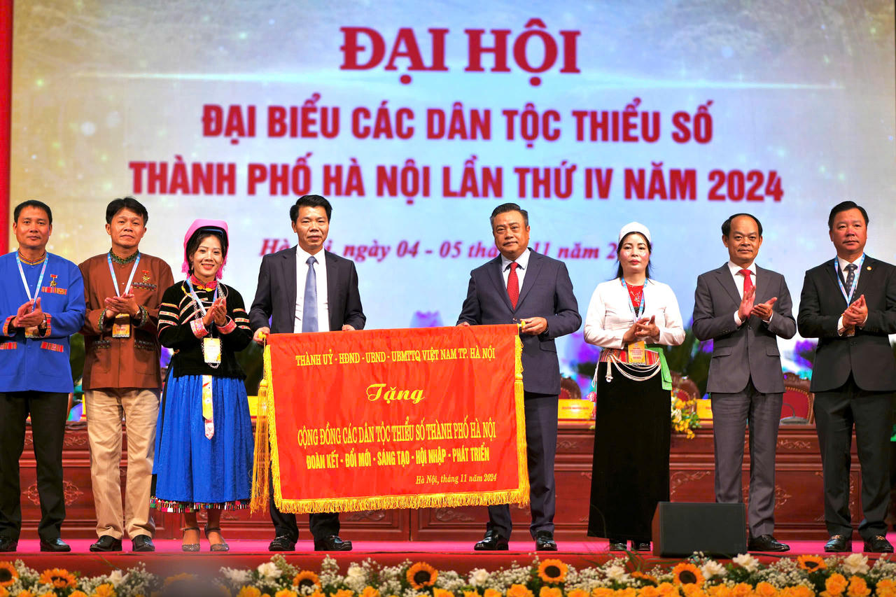 Đại hội đại biểu các Dân tộc thiểu số TP Hà Nội: Đoàn kết, cùng nhau xây dựng quê hương giàu đẹp