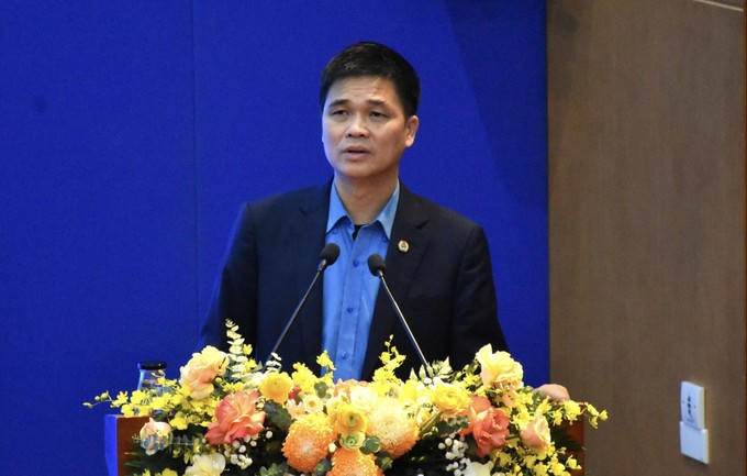 Giai cấp công nhân Việt Nam ngày càng đóng góp cho sự phát triển của đất nước