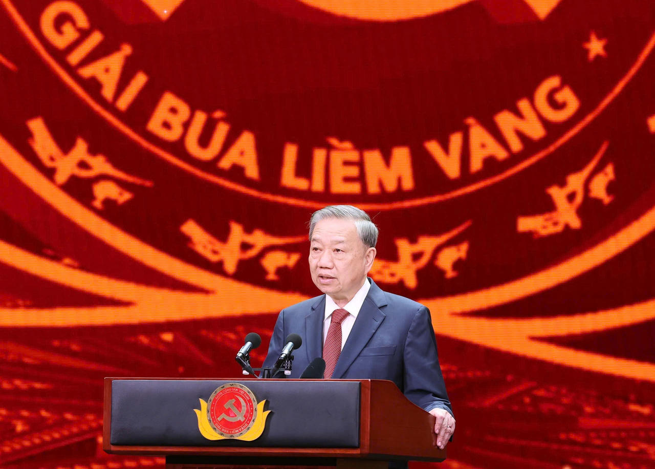 Báo Pháp luật Việt Nam đạt giải A Giải Búa liềm vàng 2024