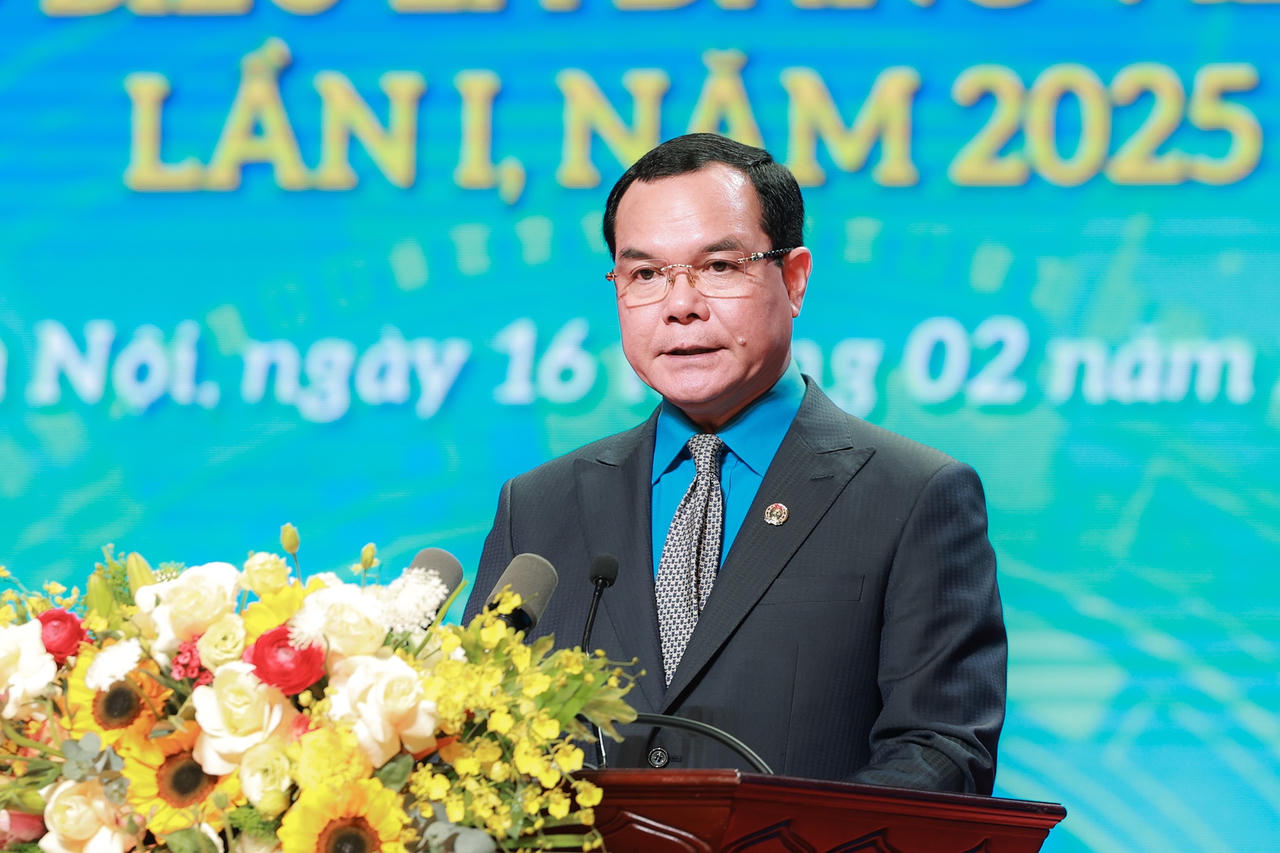 Biểu dương 95 Gương sáng công nhân tiền phong