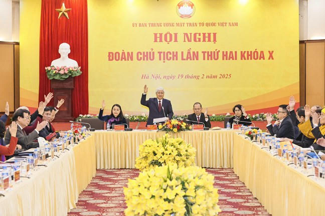 Nâng cao vai trò của Mặt trận Tổ quốc trong việc xây dựng khối đại đoàn kết toàn dân tộc