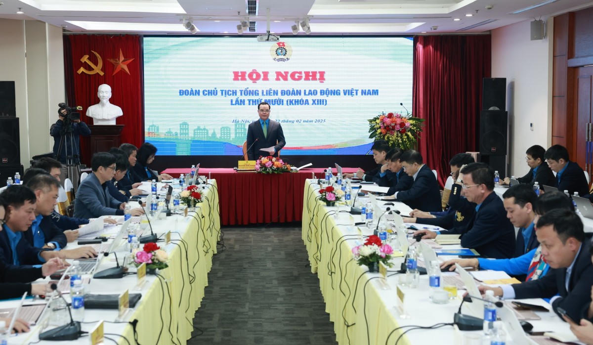 Tháng Công nhân năm 2025: Công nhân Việt Nam tiên phong bước vào kỷ nguyên mới