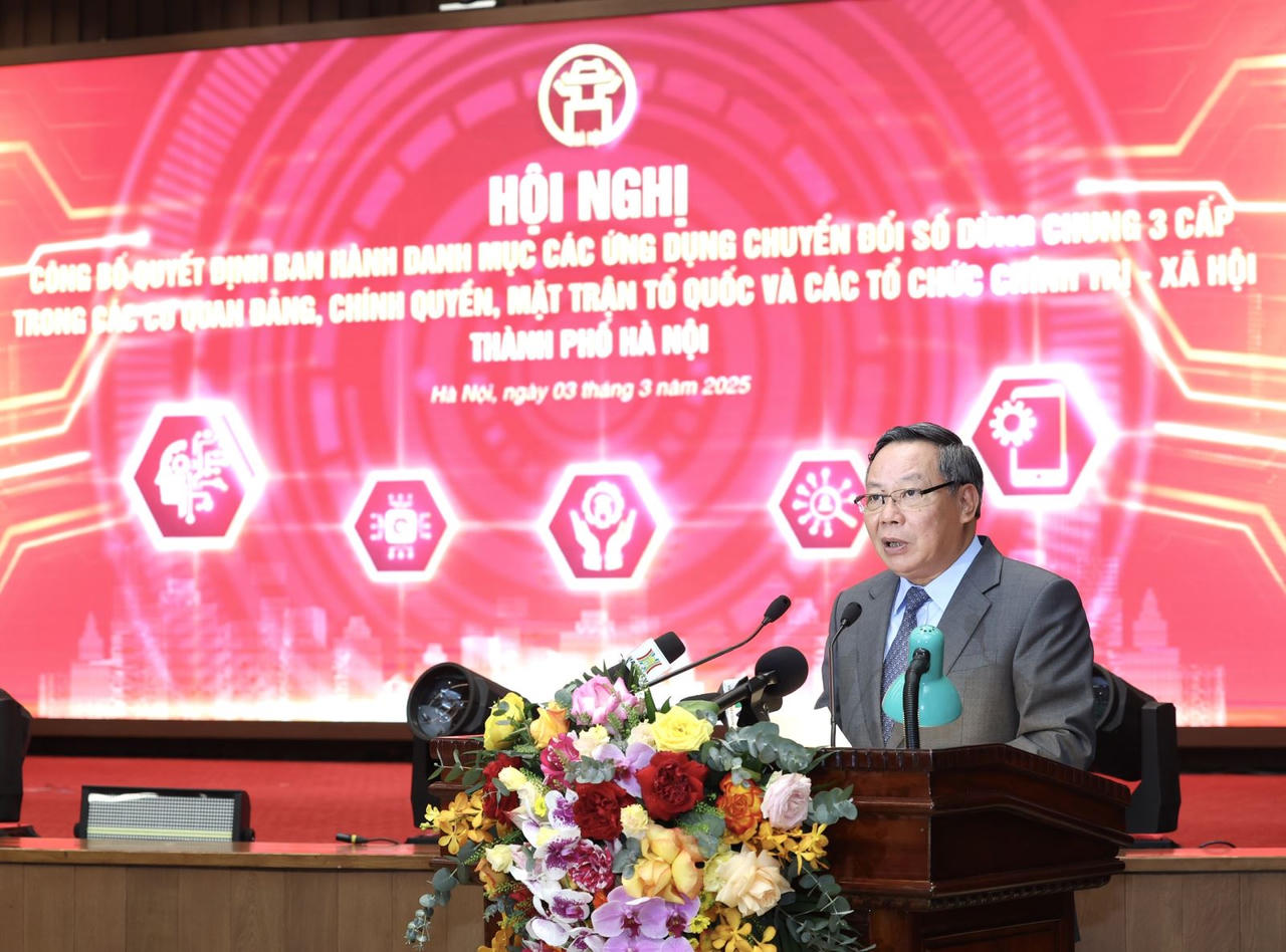 Hà Nội: Khai trương 8 ứng dụng chuyển đổi số dùng chung 3 cấp
