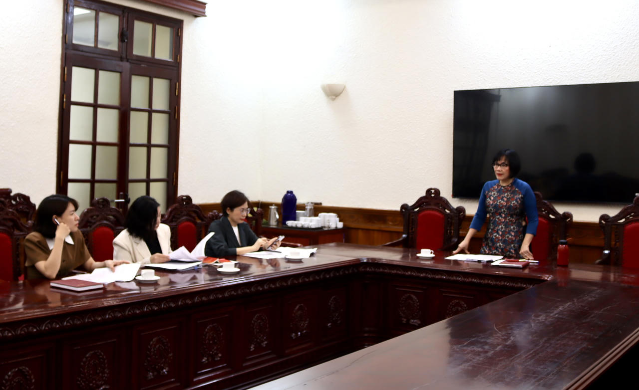 Khẩn trương hoàn thành nhiệm vụ liên quan đến sửa đổi, bổ sung Hiến pháp