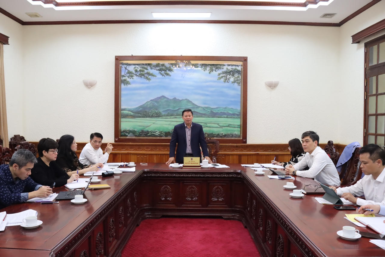 Thứ trưởng Nguyễn Thanh Ngọc làm việc với Cục Hành chính Tư pháp