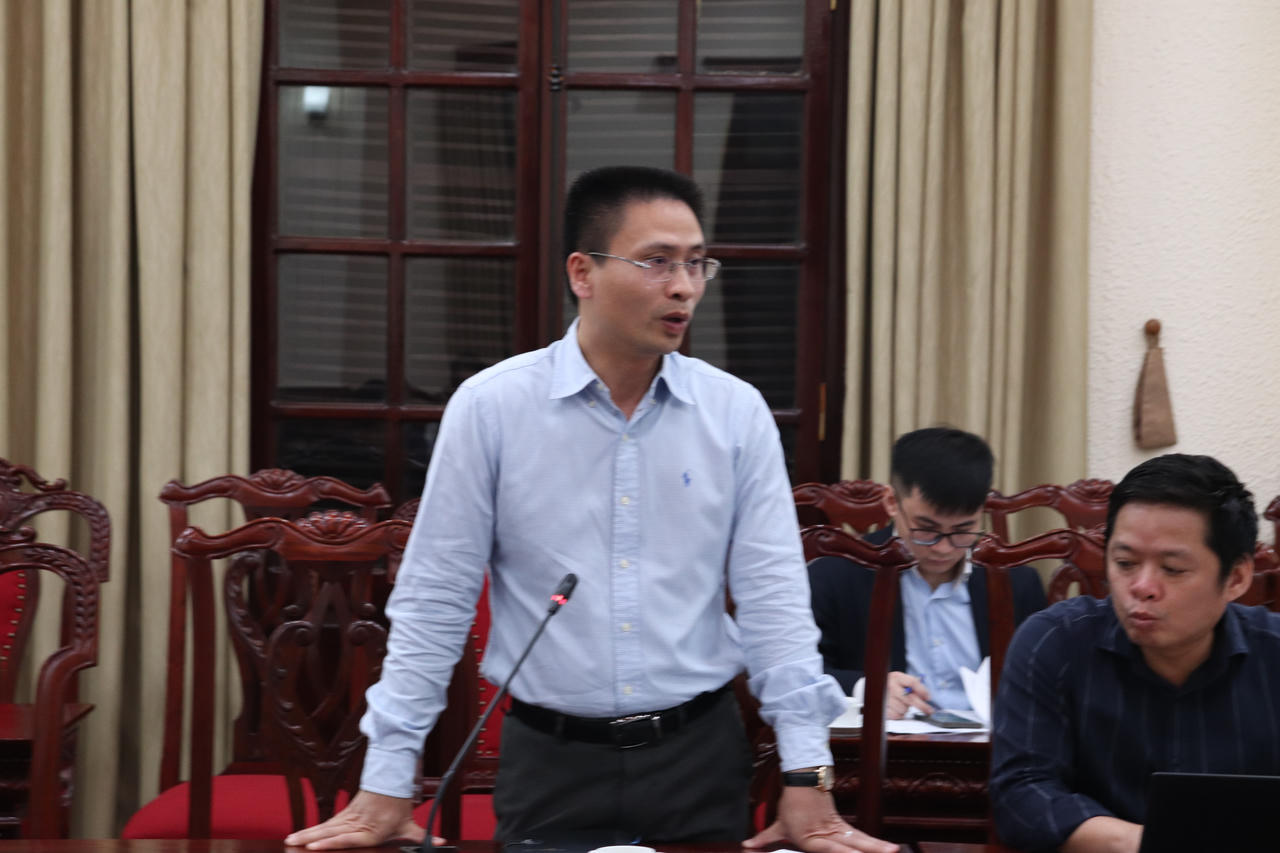 Thứ trưởng Đặng Hoàng Oanh họp hội đồng thẩm định Luật Cán bộ, công chức (sửa đổi)