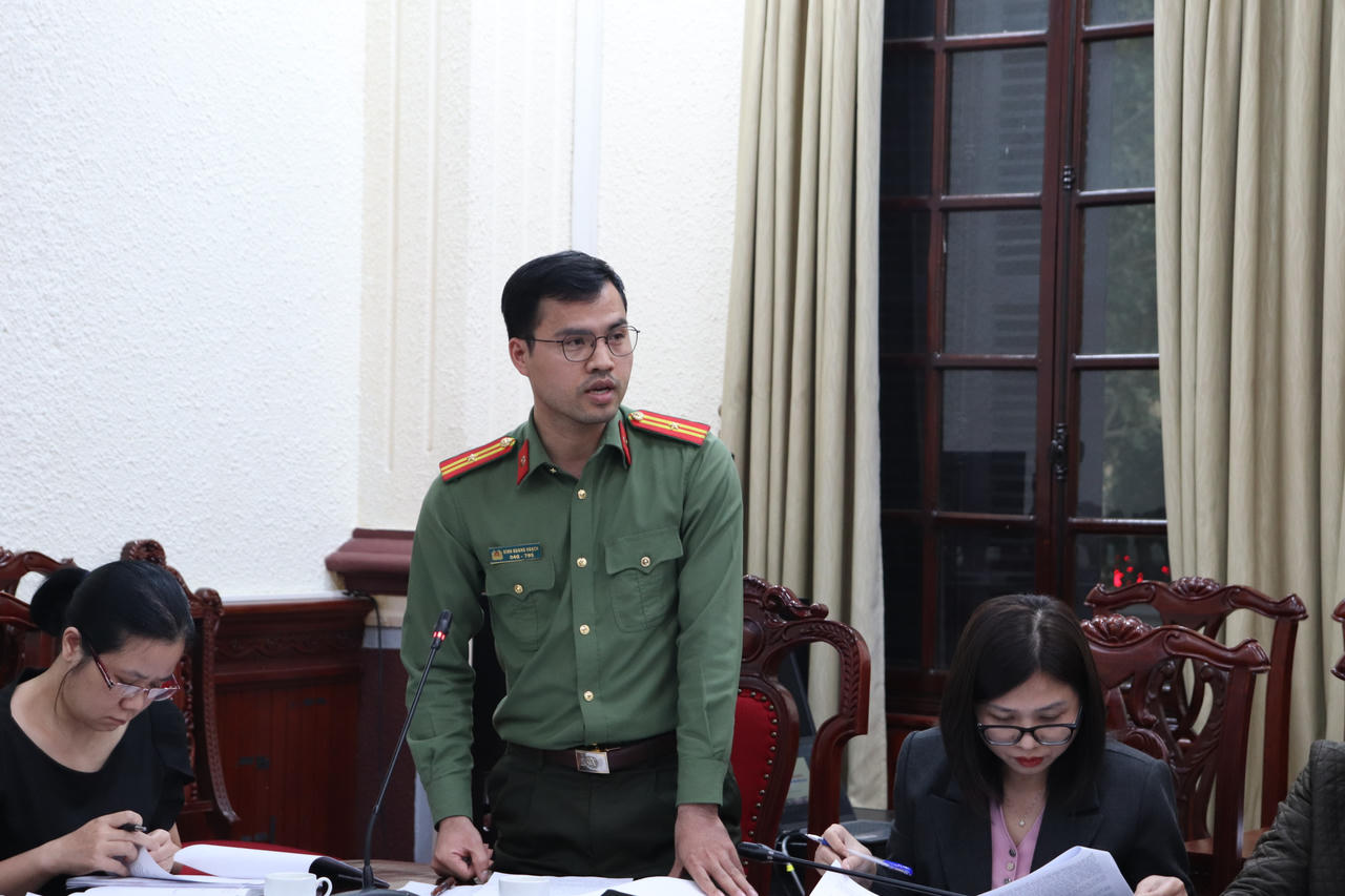 Thứ trưởng Đặng Hoàng Oanh họp hội đồng thẩm định Luật Cán bộ, công chức (sửa đổi)