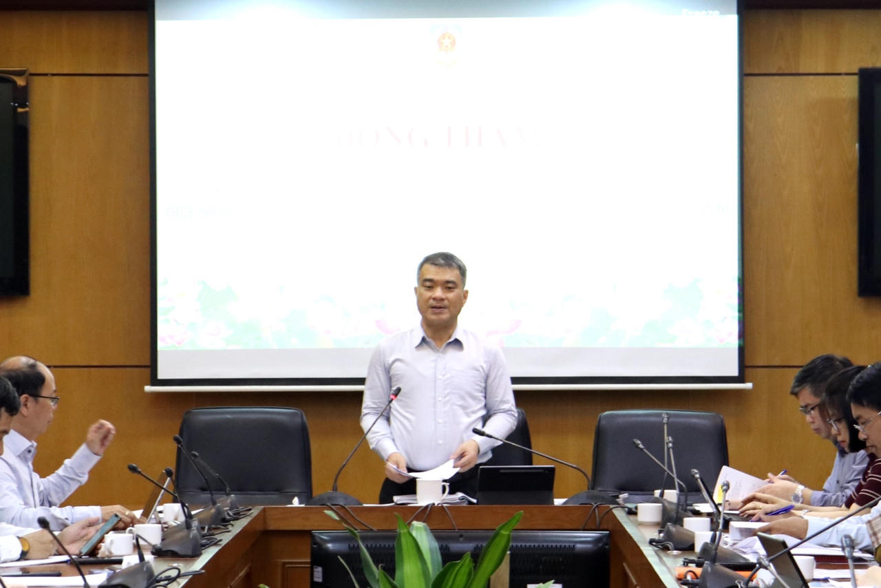 Thẩm định dự thảo sửa đổi 7 luật chuyên ngành: Đẩy mạnh phân cấp, cải cách thủ tục và hỗ trợ chuyển đổi số