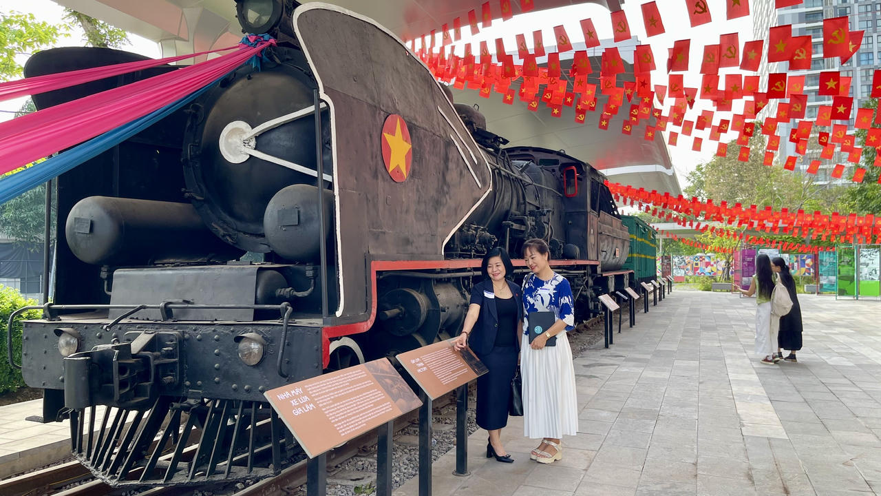 Mở rộng mạng lưới, thúc đẩy hợp tác văn hóa trong nước và quốc tế