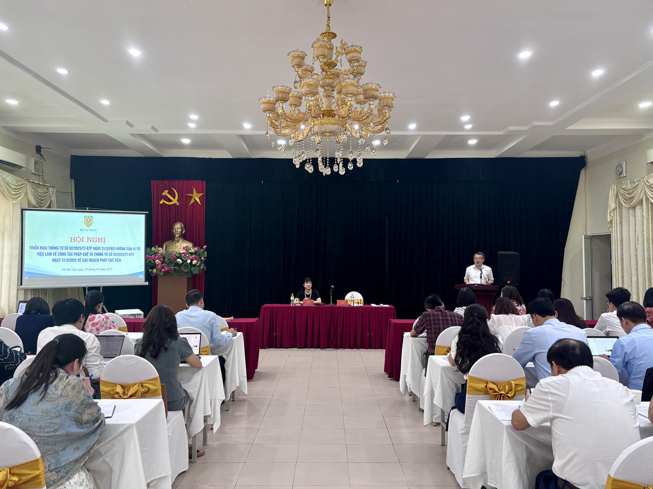 Nâng cao chất lượng nguồn nhân lực pháp chế trong tình hình mới