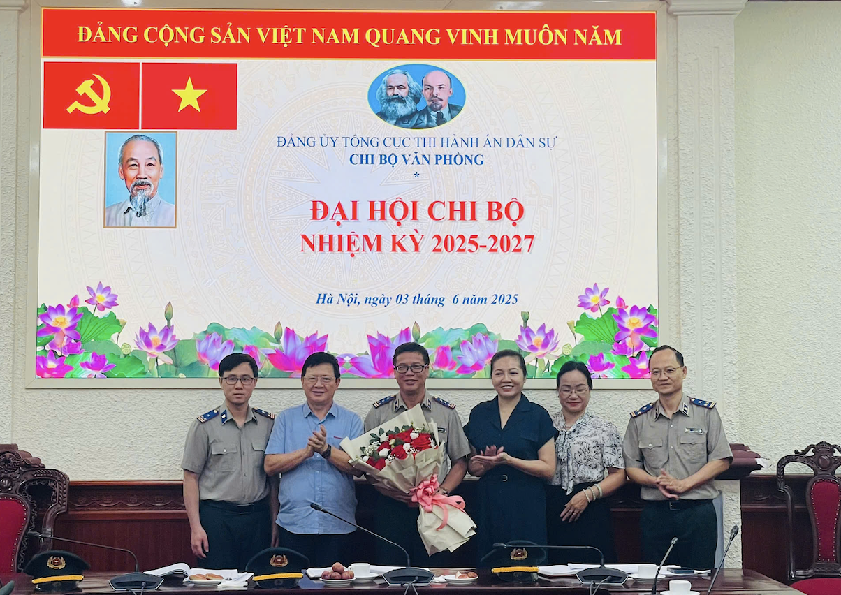 Chi bộ Văn phòng Tổng Cục Thi hành án dân sự tổ chức thành công Đại hội nhiệm kỳ 2025-2027