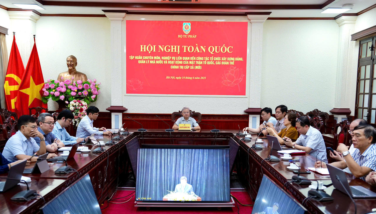 Bộ Tư pháp tham dự hội nghị tập huấn về vận hành hệ thống chính trị cấp xã mới