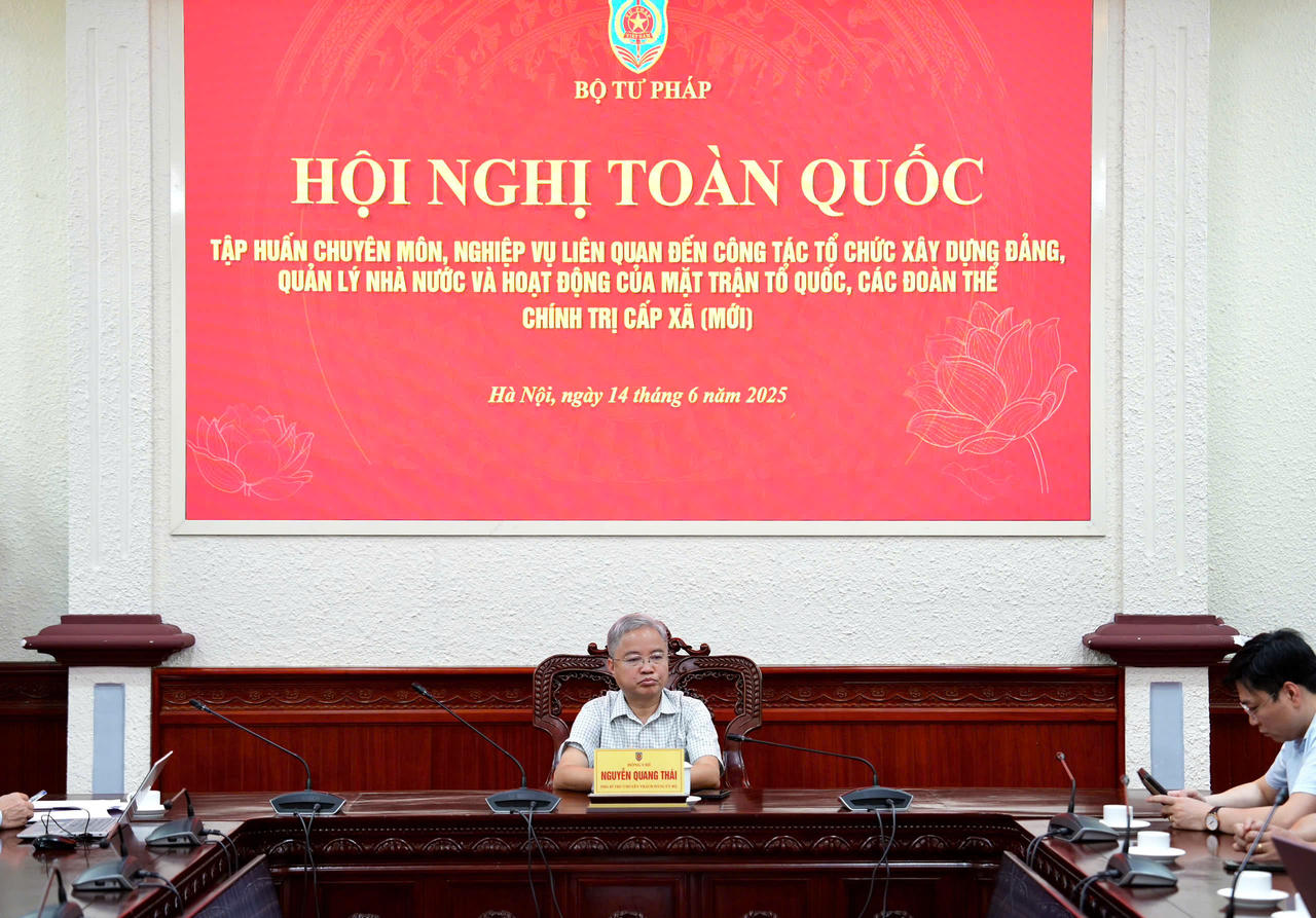 Bộ Tư pháp tham dự hội nghị tập huấn về vận hành hệ thống chính trị cấp xã mới