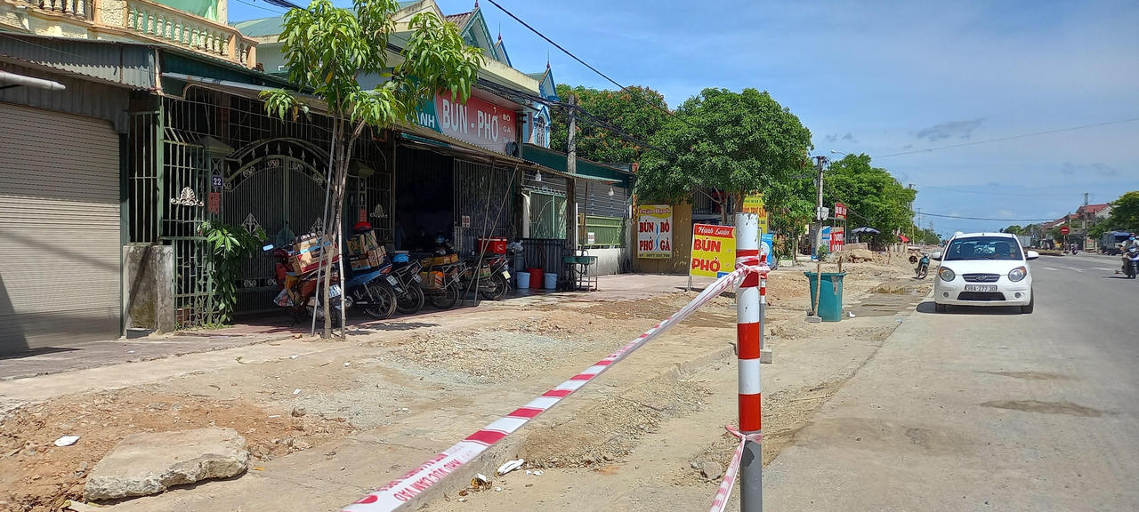 Dự án được thi công tốc độ “rùa bò” khiến người dân "ngắc ngoải"