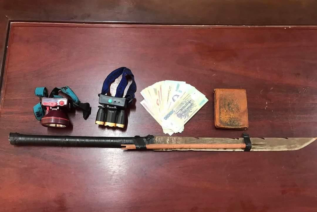 Hà Tĩnh: Nhóm “cẩu tặc” liên huyện sa lưới