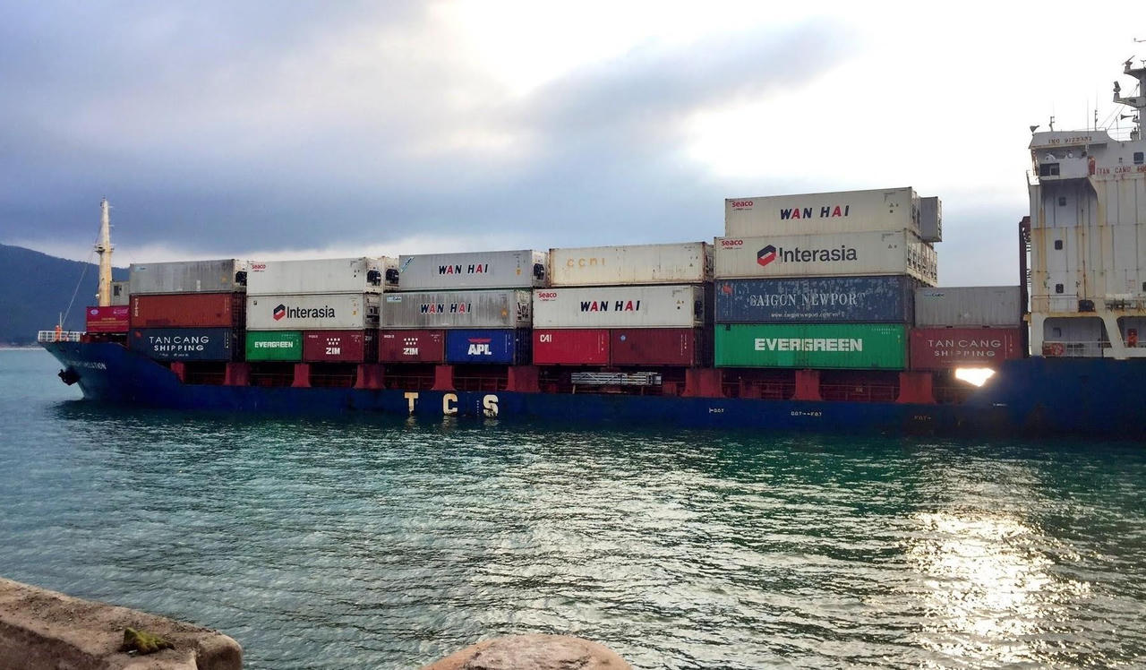 Hội thảo trực tuyến “Đánh thức tiềm năng Hà Tĩnh- Kết nối liên vùng, phát triển thị trường Việt Lào”