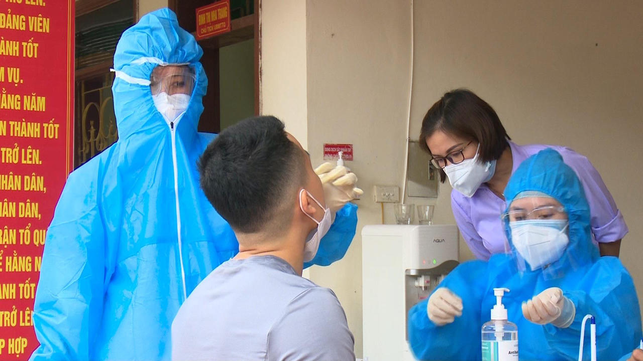 Thành phố Hà Tĩnh dừng dạy học tập trung, chuyển sang học trực tuyến