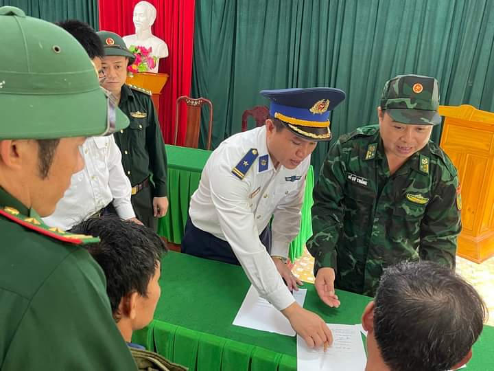 Va chạm tàu hàng với tàu cá, 3 ngư dân ở Hà Tĩnh mất tích trên biển