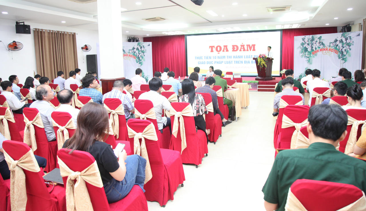 Hà Tĩnh triển khai đồng bộ hiệu quả Luật phổ biến, giáo dục pháp luật