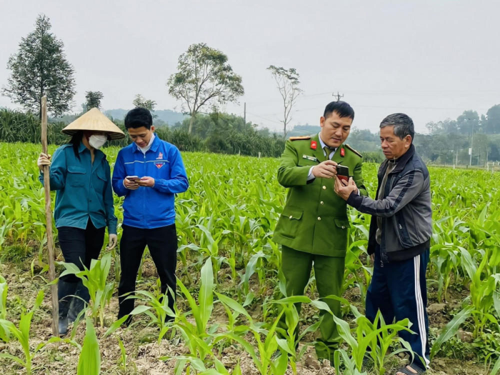 Hà Tĩnh đứng đầu cả nước về tỷ lệ cấp căn cước công dân