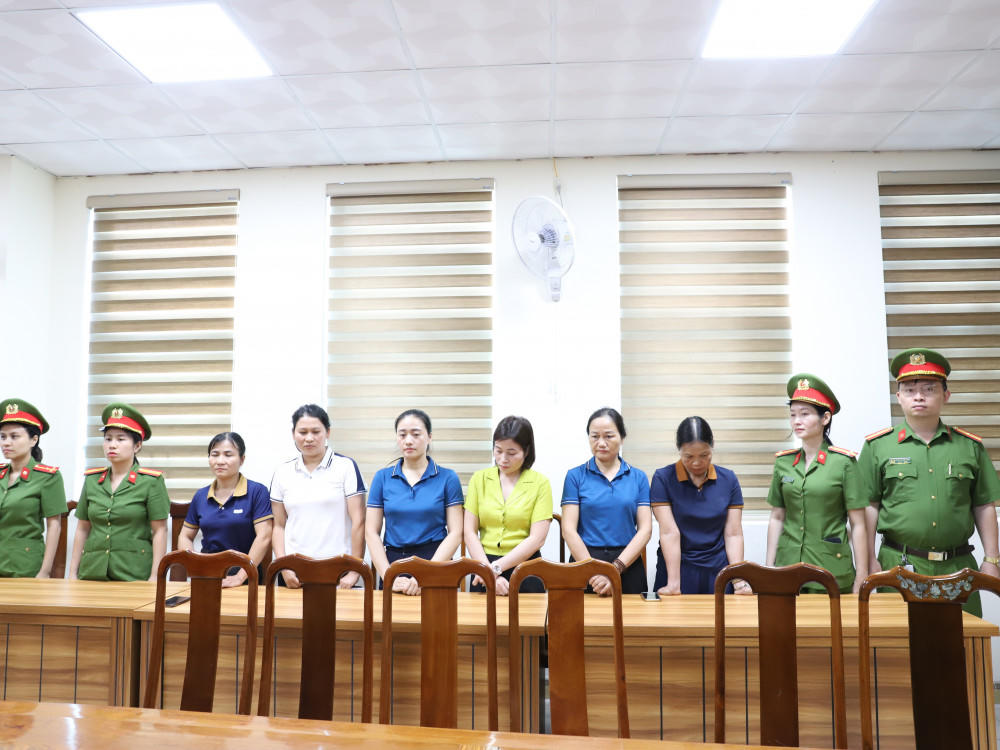 Hà Tĩnh: Khởi tố, bắt tạm 7 cán bộ lập hồ sơ khống