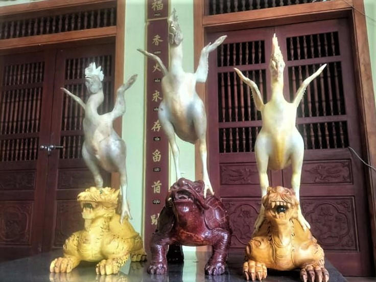 Độc đáo tạo thế “gà bay” trong mâm cúng Rằm tháng 7 ở Hà Tĩnh