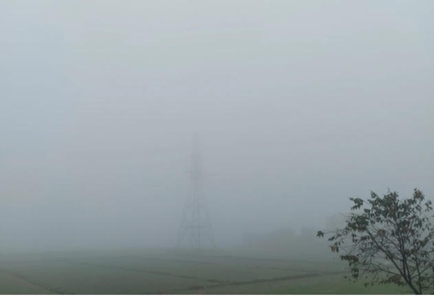 Sương mù, nồm ẩm bao phủ Hà Tĩnh ngày Tết ông Táo