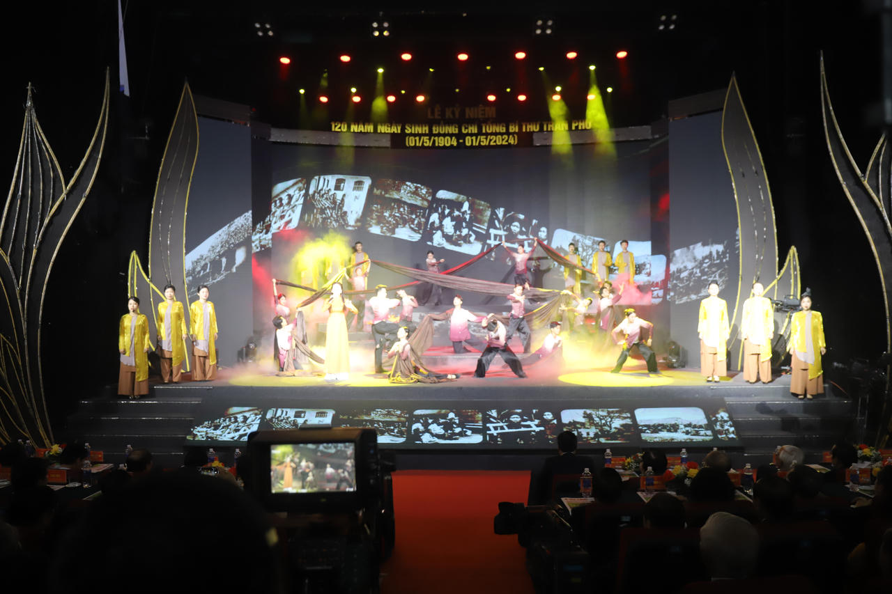 Tổ chức trọng thể Lễ kỷ niệm 120 năm ngày sinh Tổng Bí thư Trần Phú