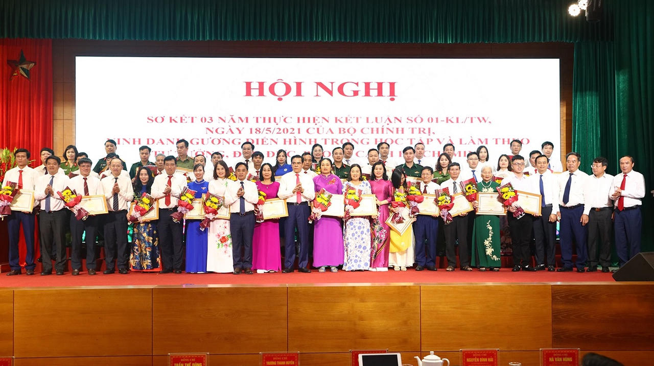 Vinh danh mô hình hay về học và làm theo Bác Hồ tại Hà Tĩnh