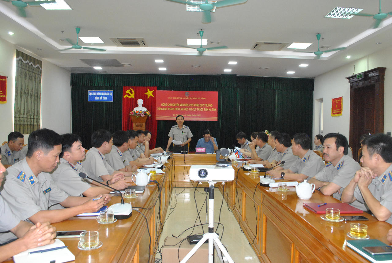 Phó Tổng Cục trưởng Nguyễn Văn Sơn làm việc với Cục THADS tỉnh Hà Tĩnh