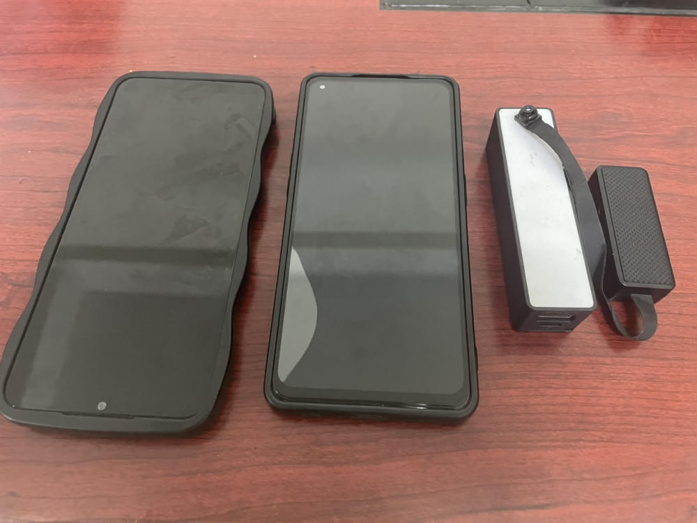 Vào nhà nghỉ lén lắp camera ghi hình nhạy cảm để tống tiền