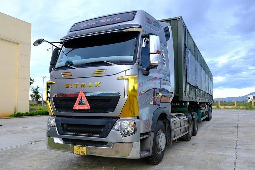 Khởi tố tài xế lái xe container "thông chốt" đâm thẳng vào lực lượng CSGT