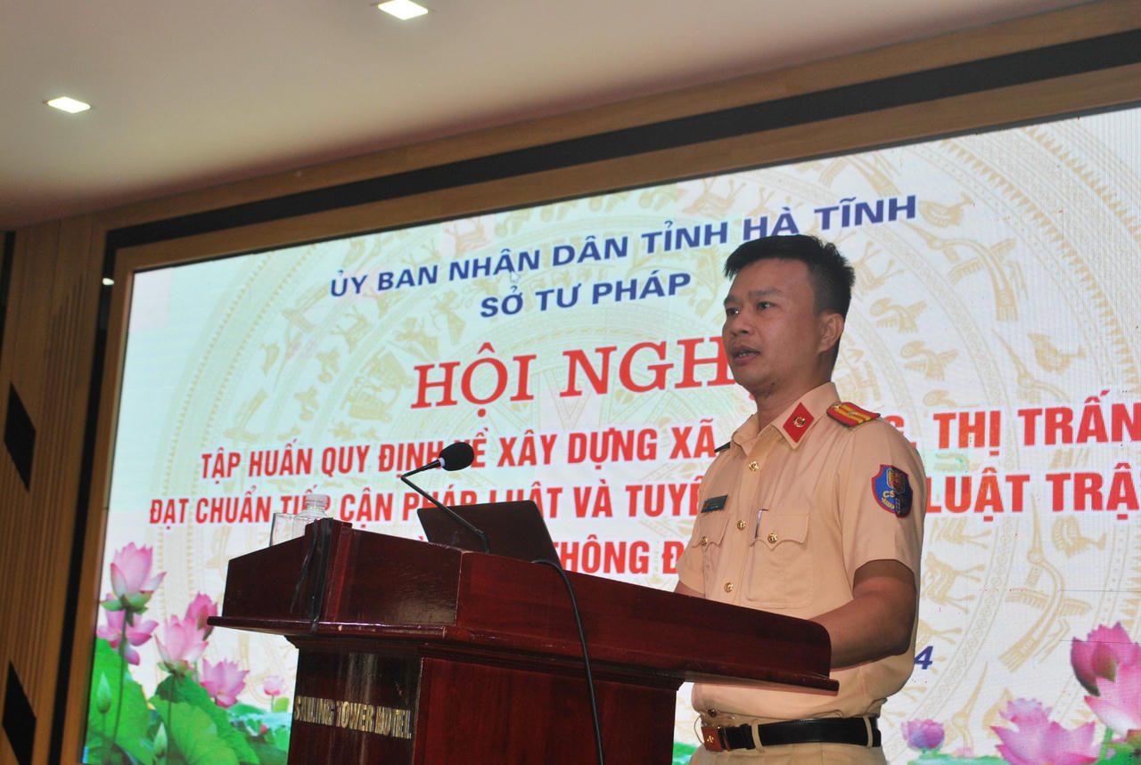 250 công chức tư pháp hộ tịch được tập huấn kiến thức về xây dựng xã, phường đạt chuẩn tiếp cận pháp luật và ATGT