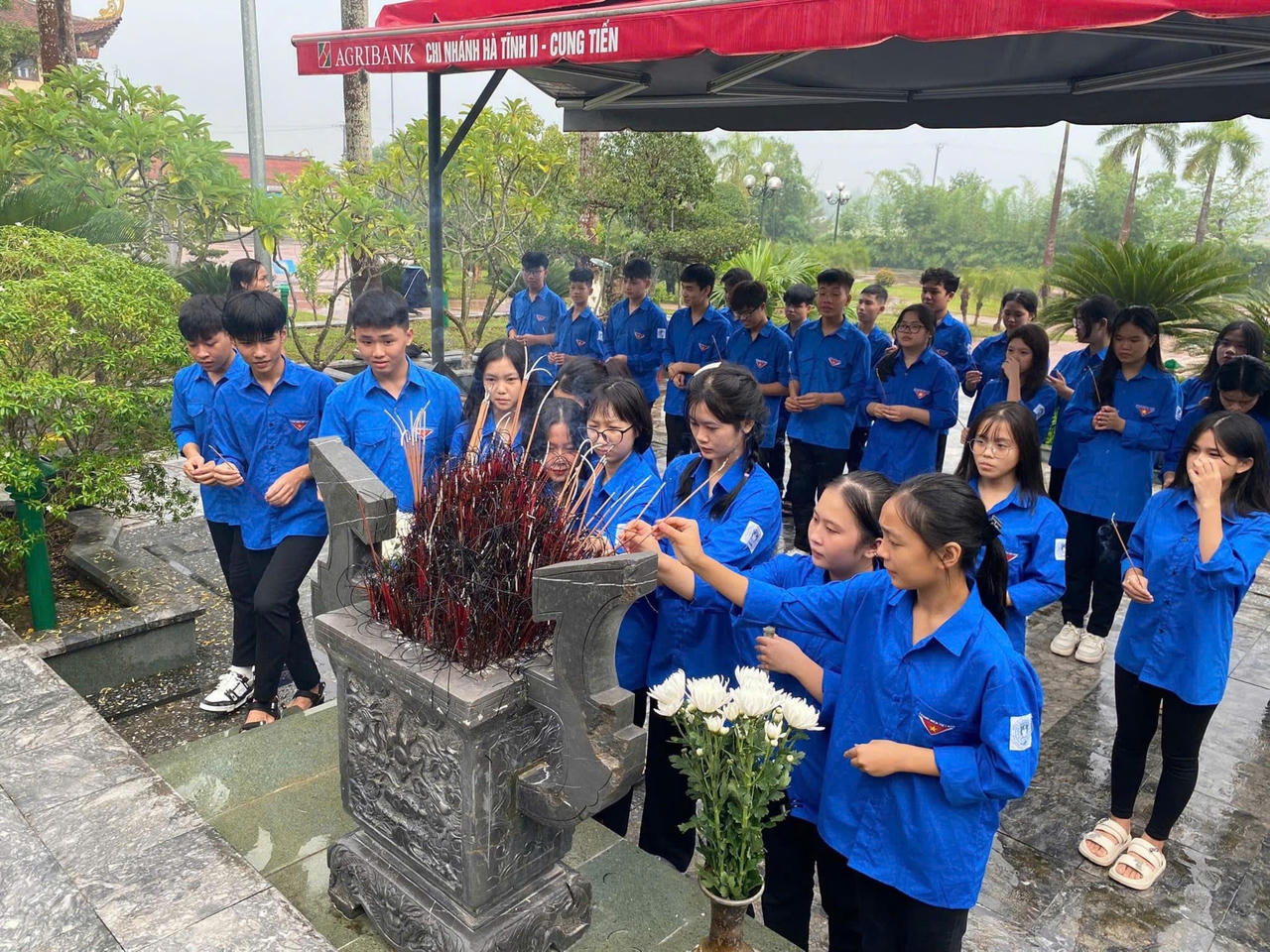 Nhiều hoạt động ý nghĩa hướng tới kỷ niệm 110 năm Ngày sinh đồng chí Lý Tự Trọng